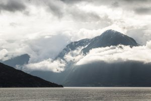 Hardangerfjørd, Utne